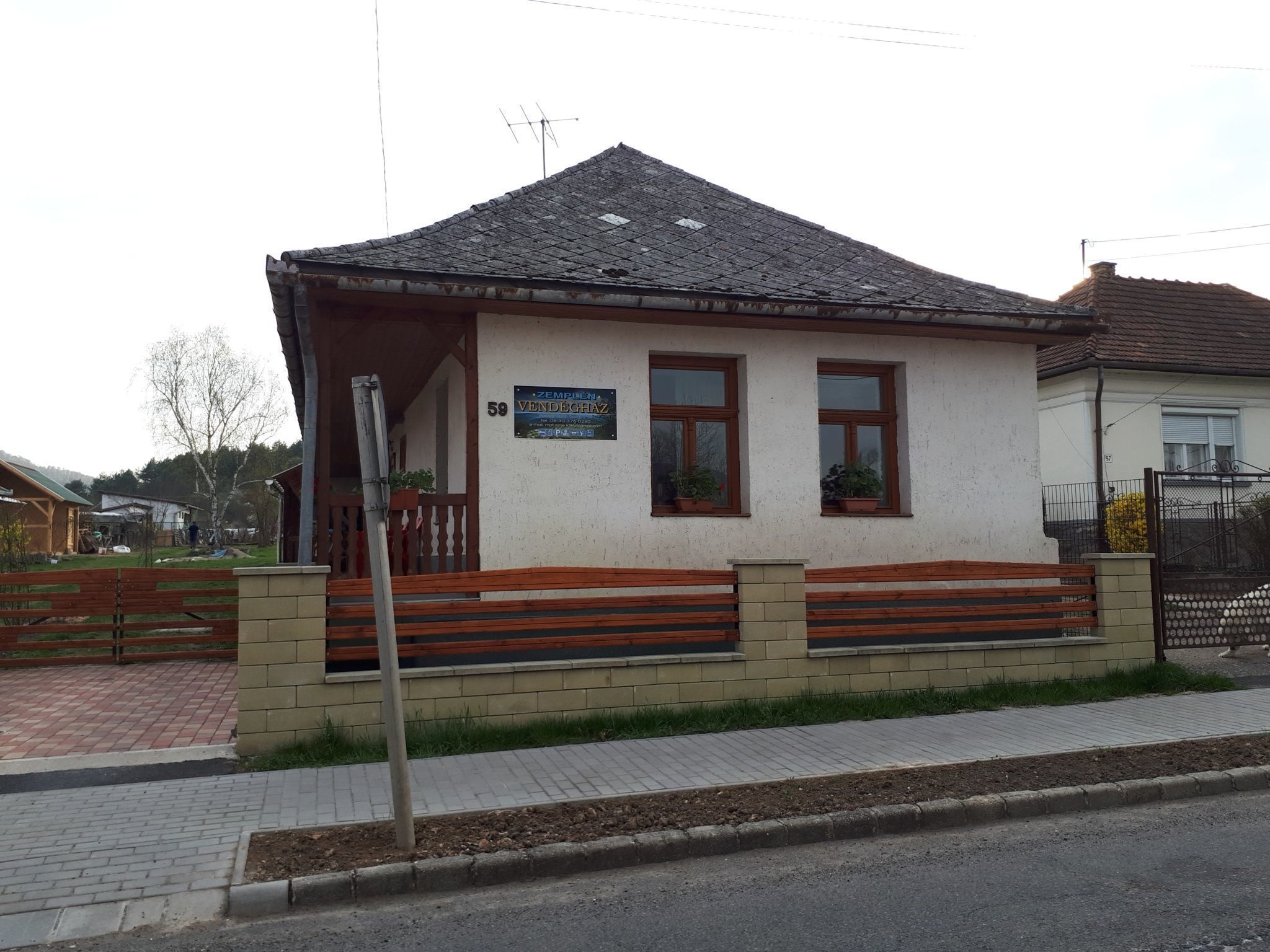 Zemplen Vendeghaz Palhaza