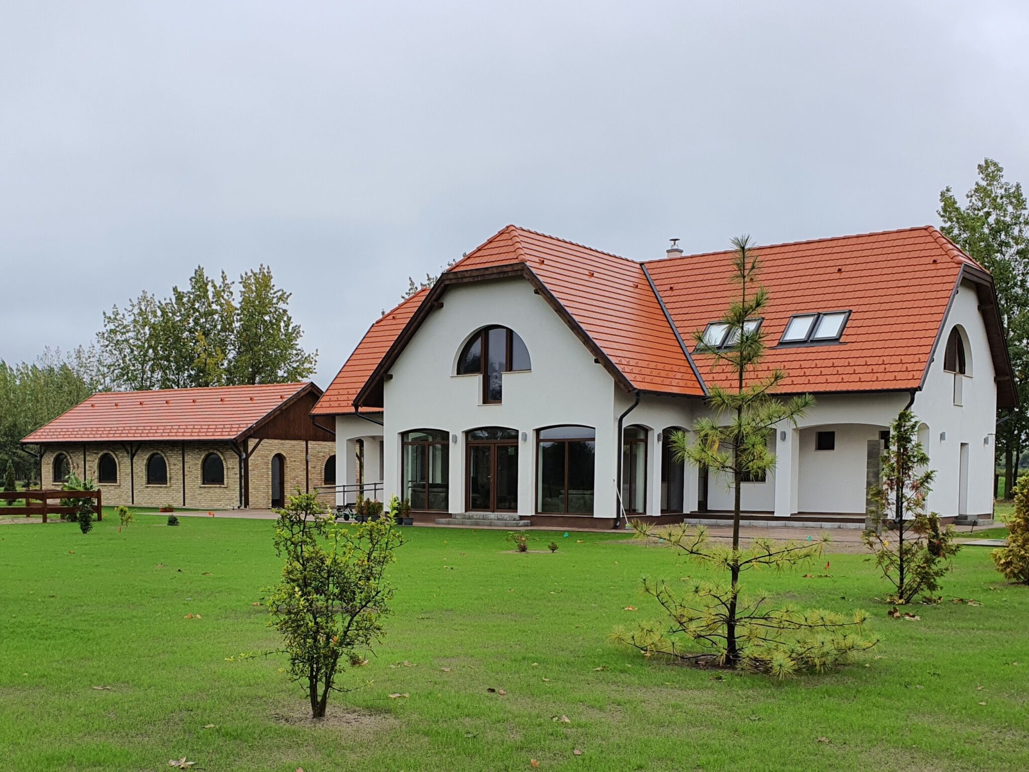 Csosztelek Vendeghaz Pirto