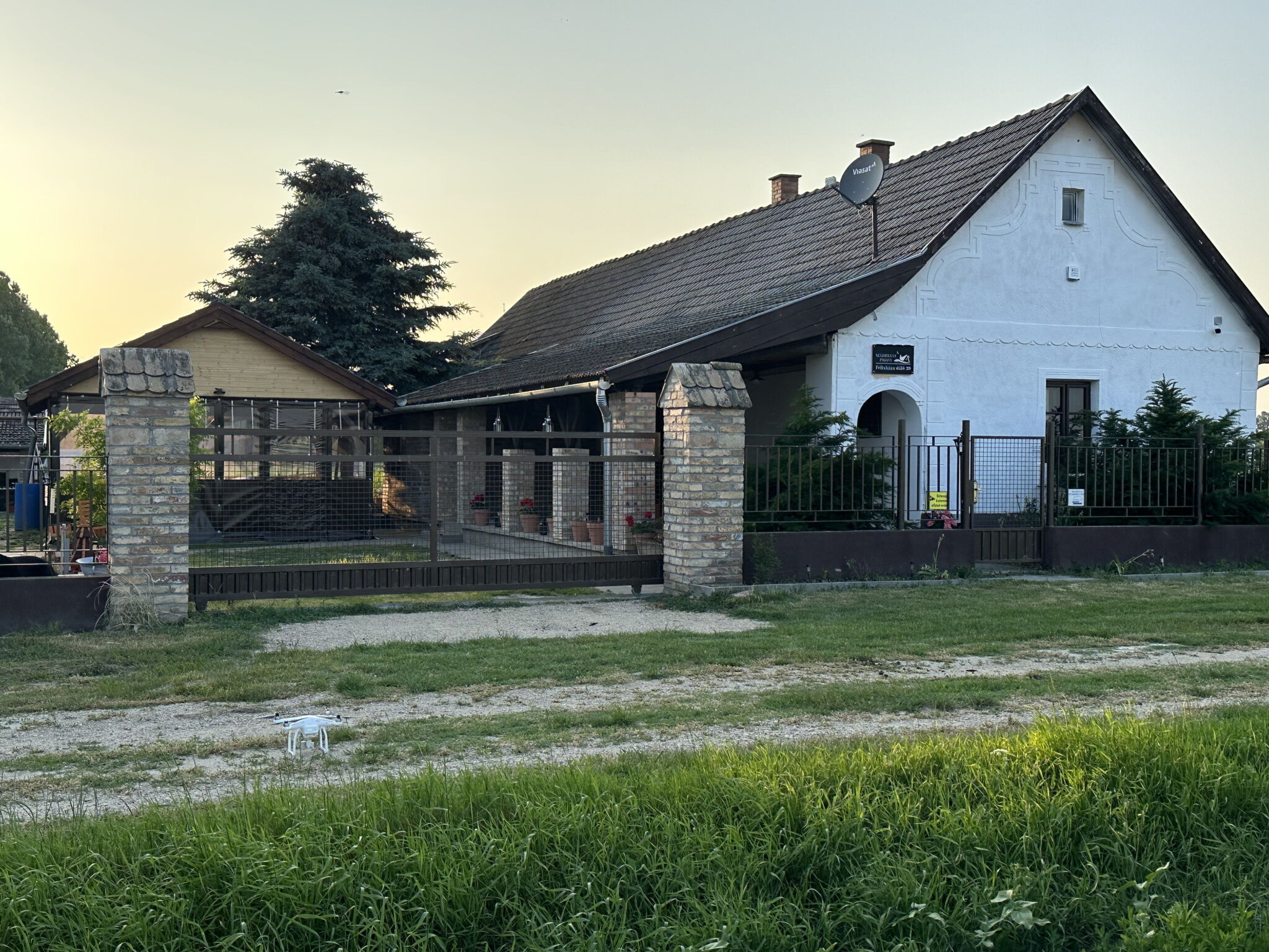 Szazholdas Pagony Vendeghaz Solt