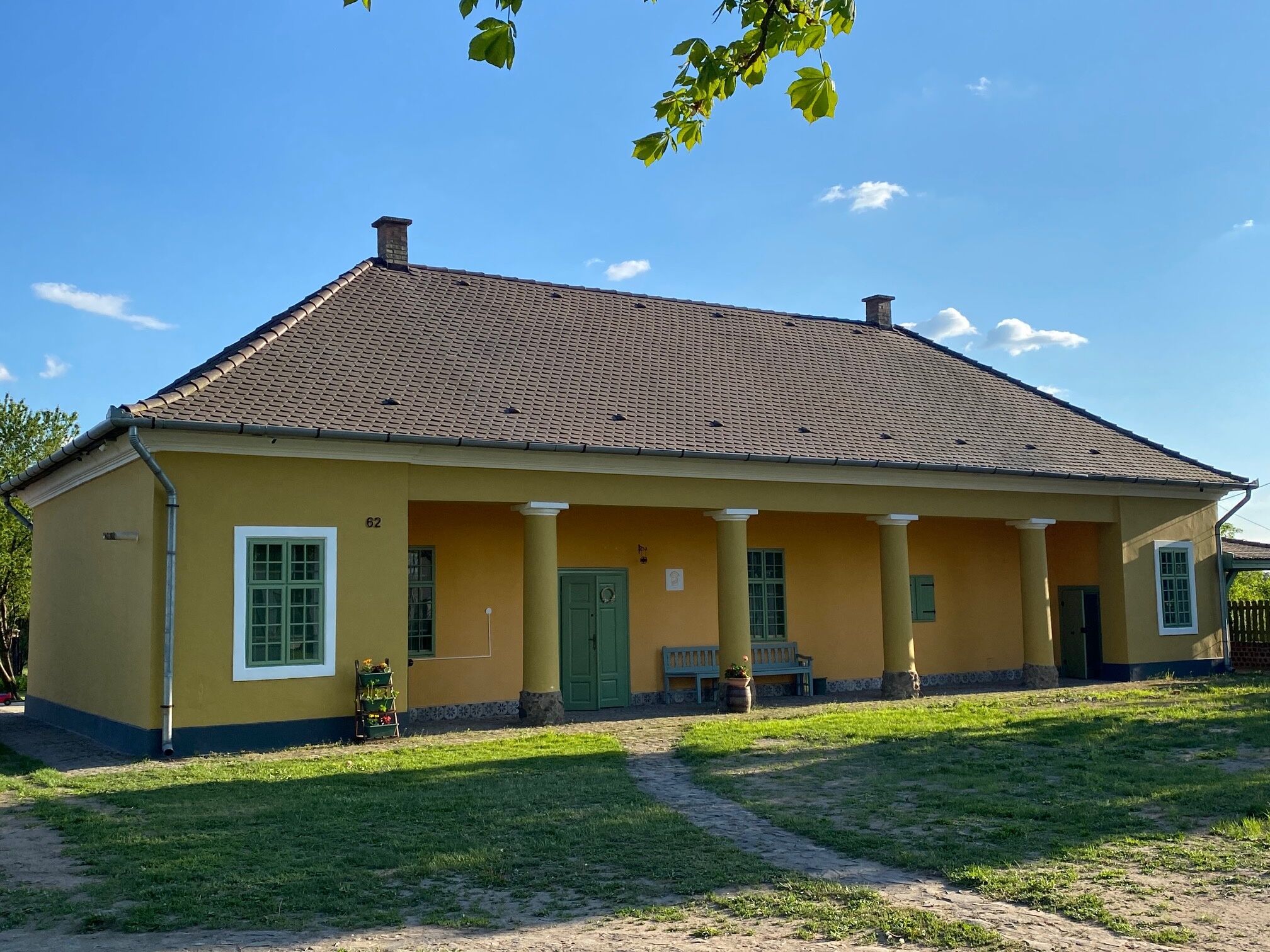 Hengermalom Kuria Vendeghaz Szecseny