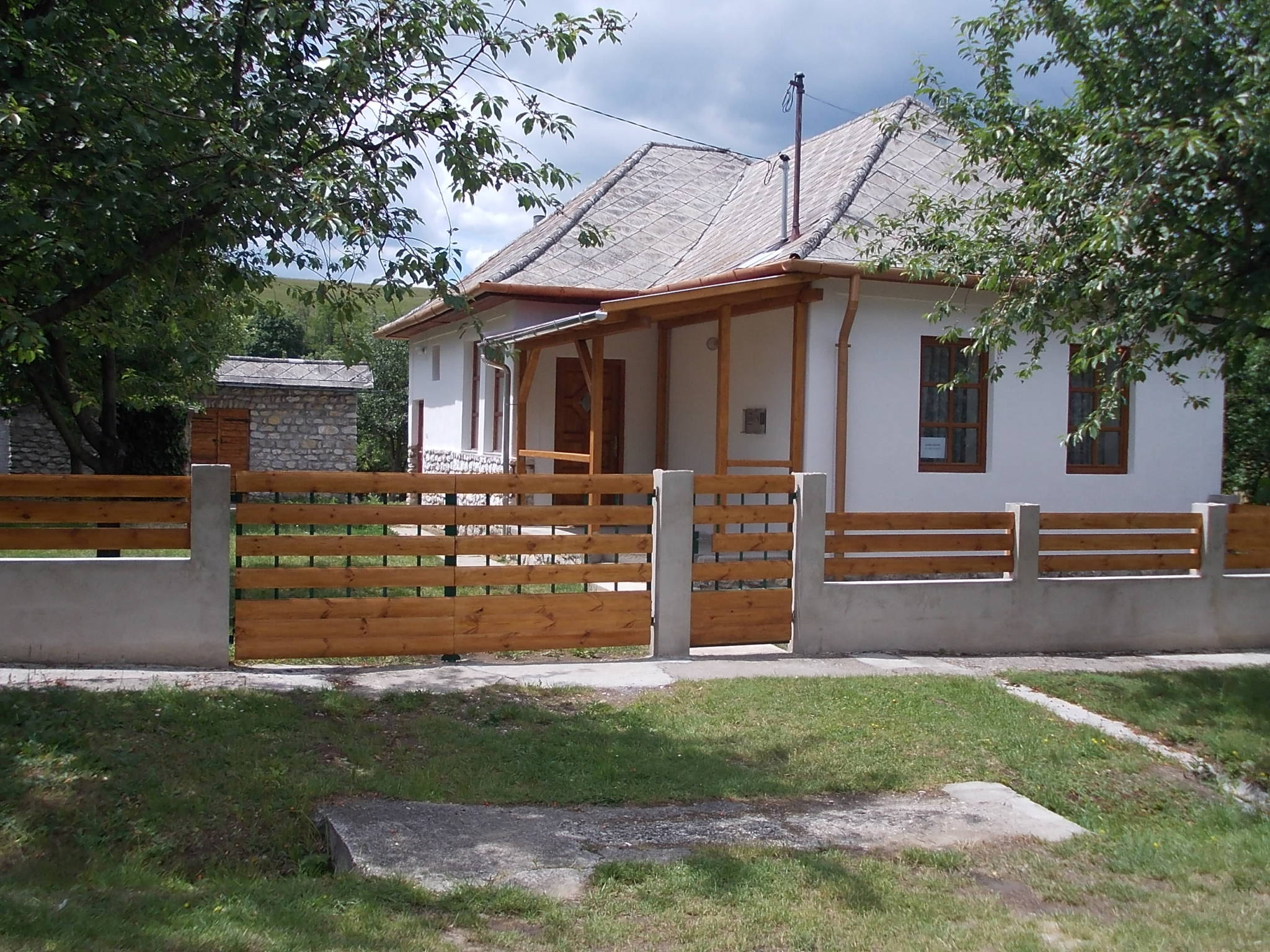 Borostyan Vendeghaz Szilvasvarad
