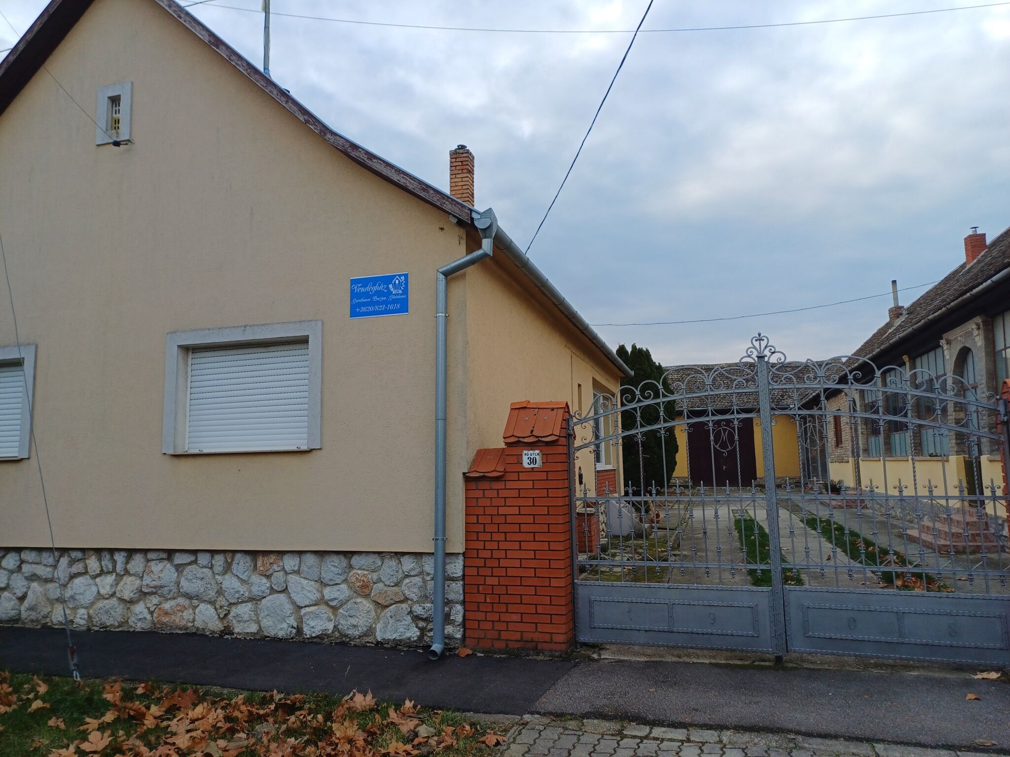 Vendeghaz Udvar