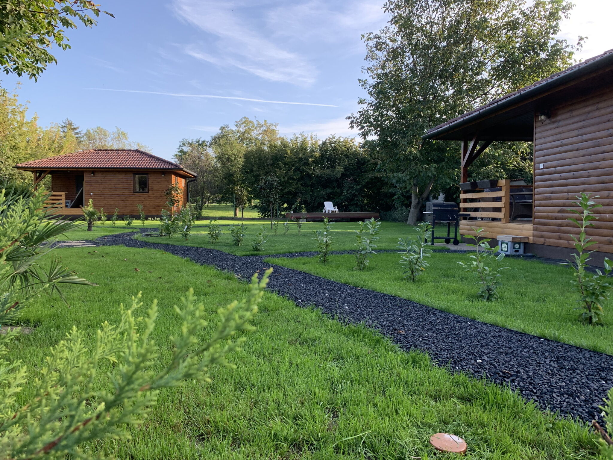 Fahaz A Kertben Balatonkenese