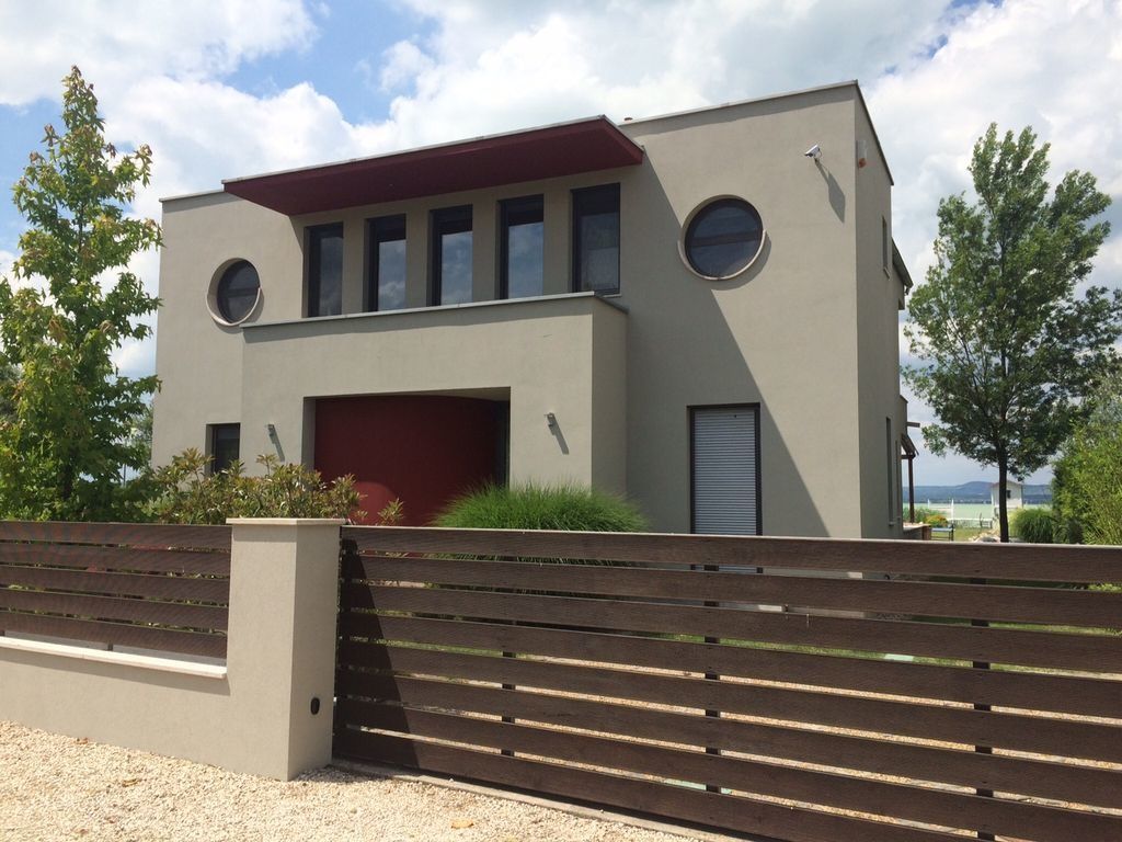 110 Vizparti Minimal Villa Balatonoszod