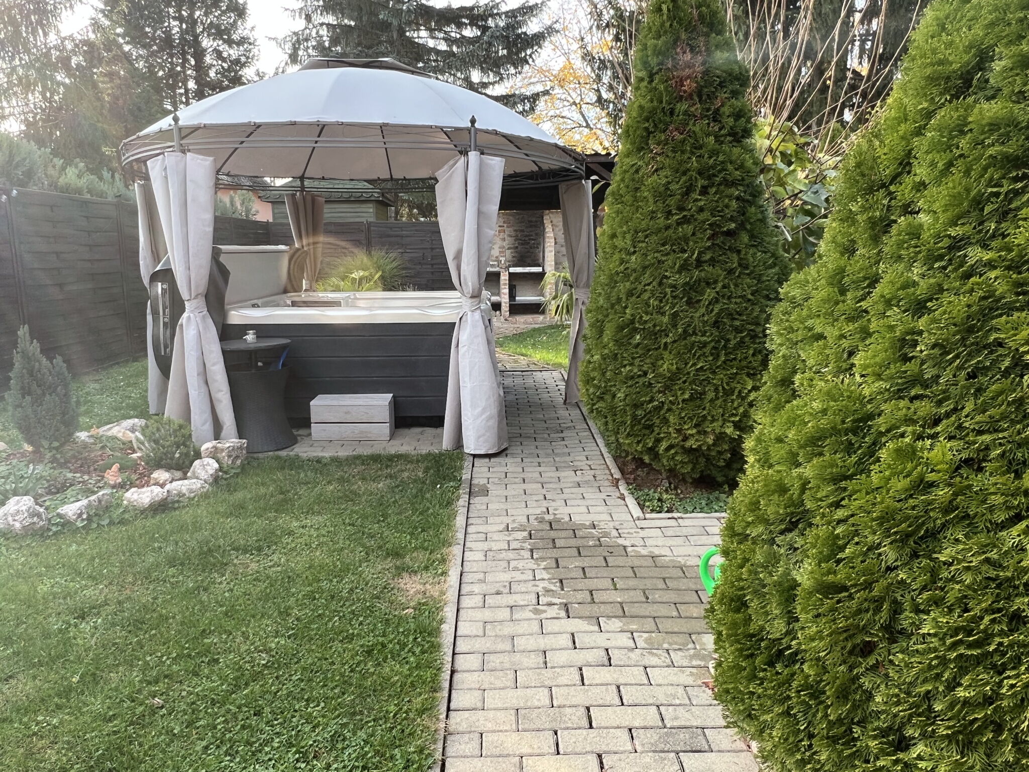 Gunarasi Villa Dombovar