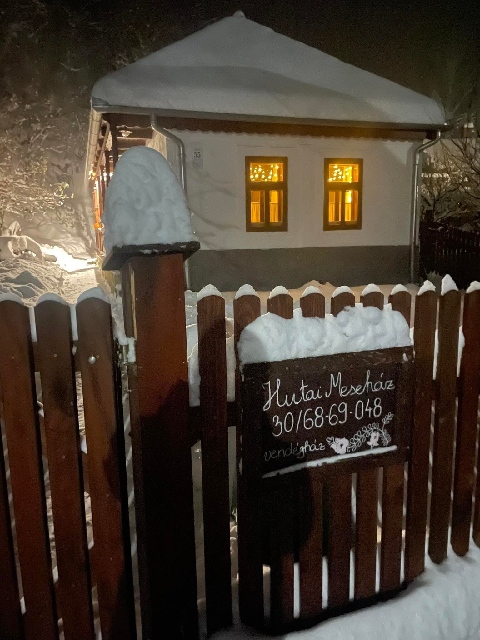 Hutai Mesehaz Haromhuta