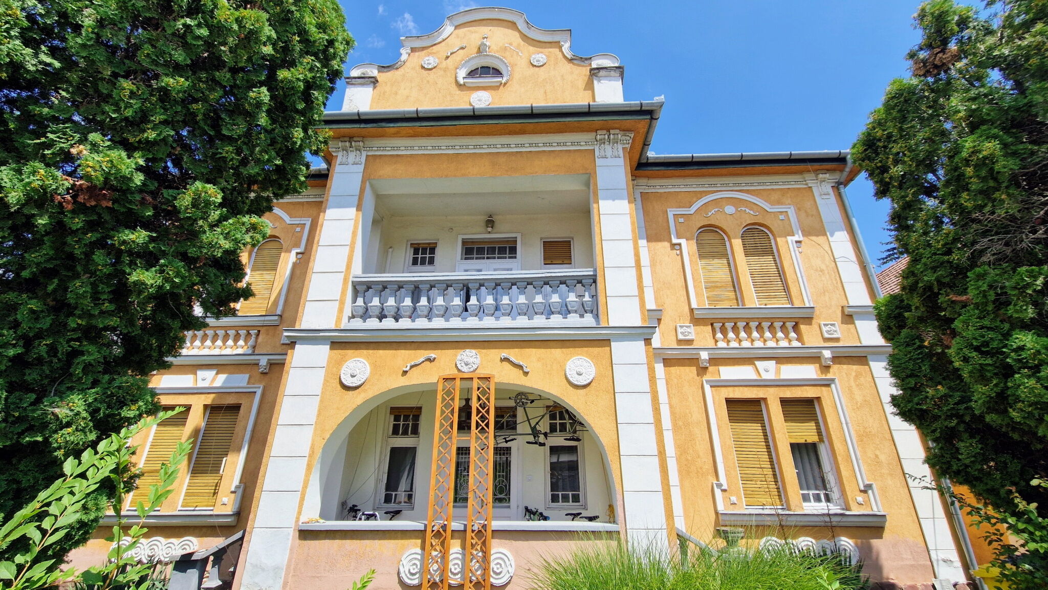 Romantic Villa Papa