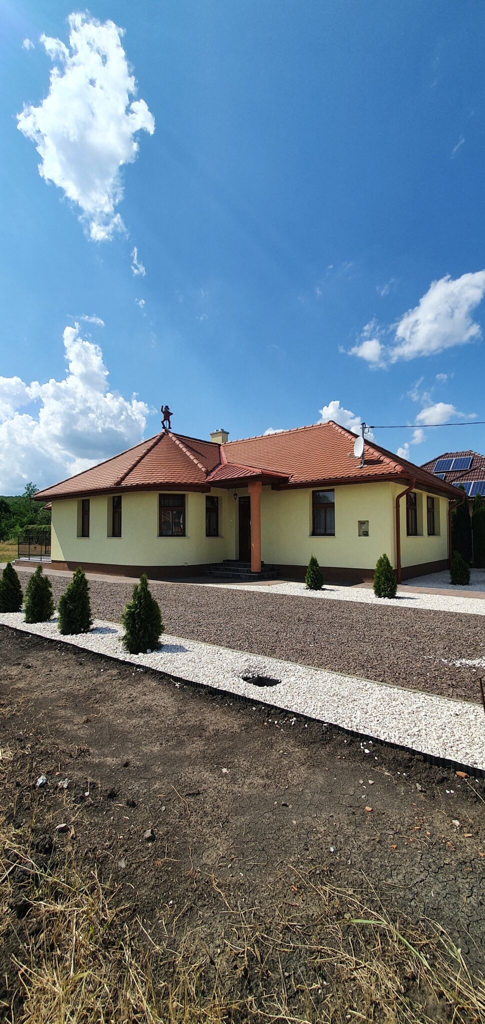 Elringat Lak Apartman Demjen