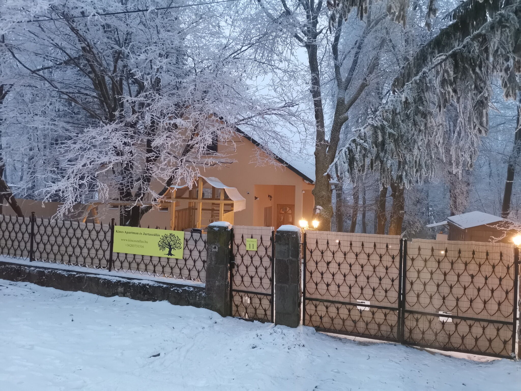 Kincs Apartman Es Jurtaszallas Dobogoko