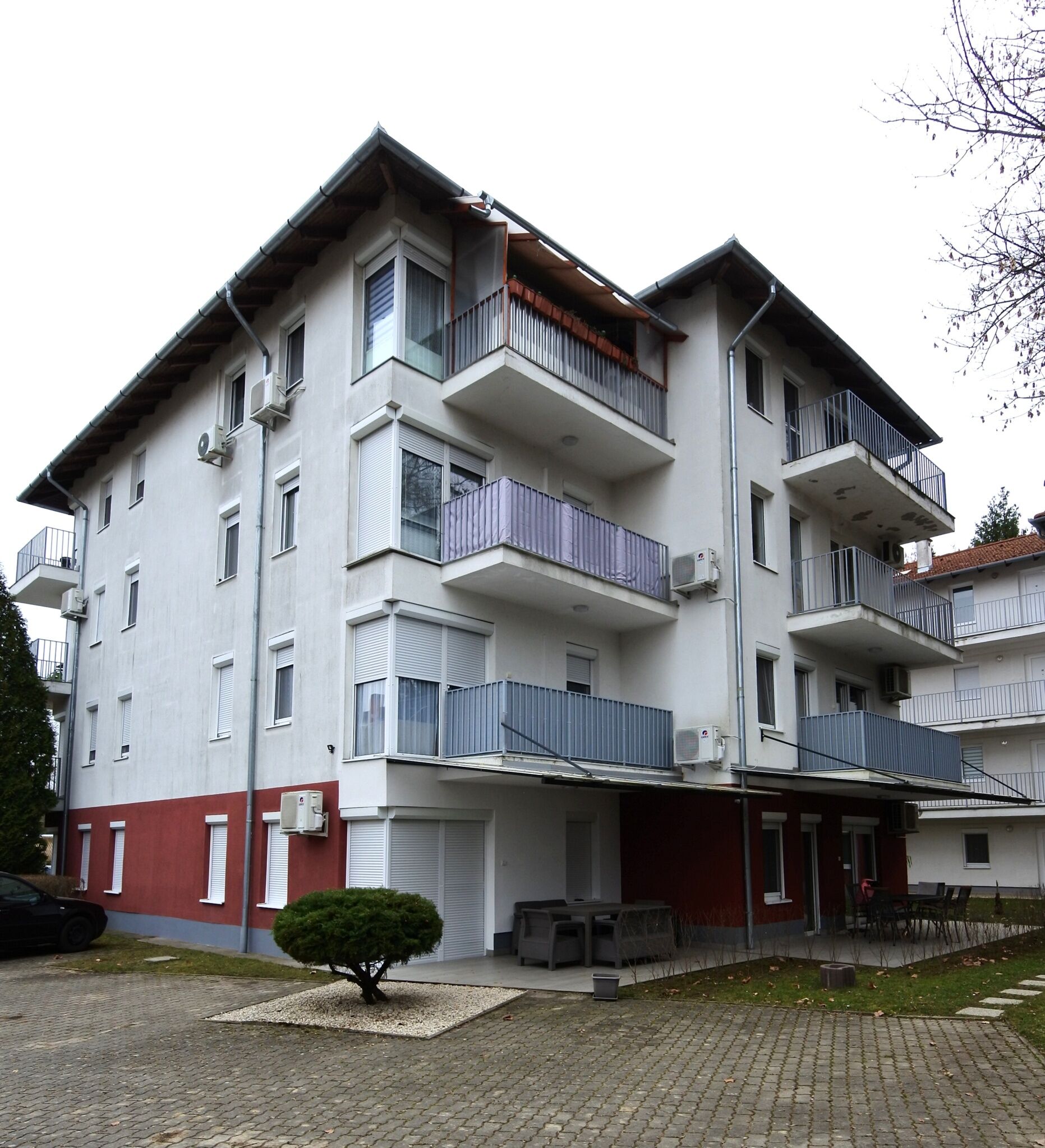Liliom Apartman Dombovar