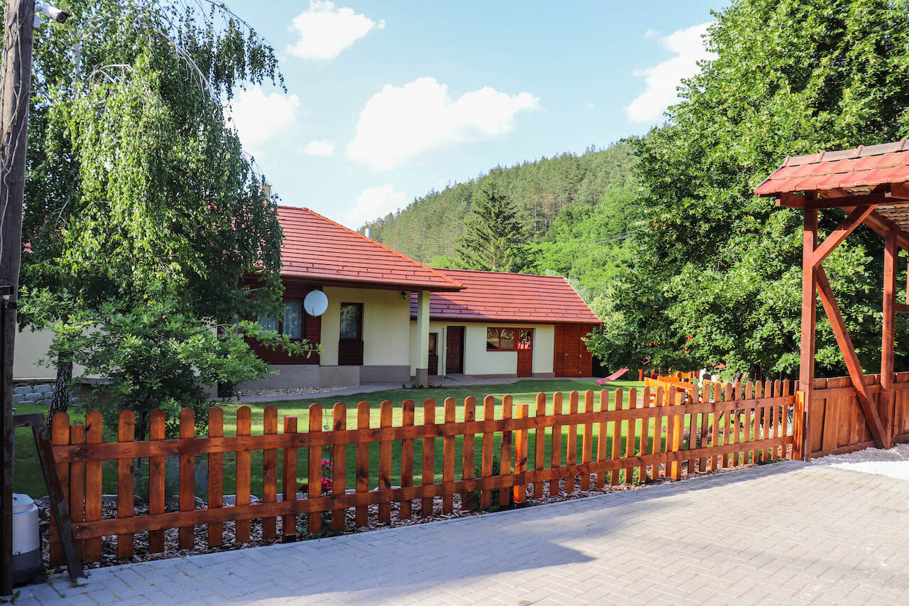Forest Luxury Apartman Doroghaza