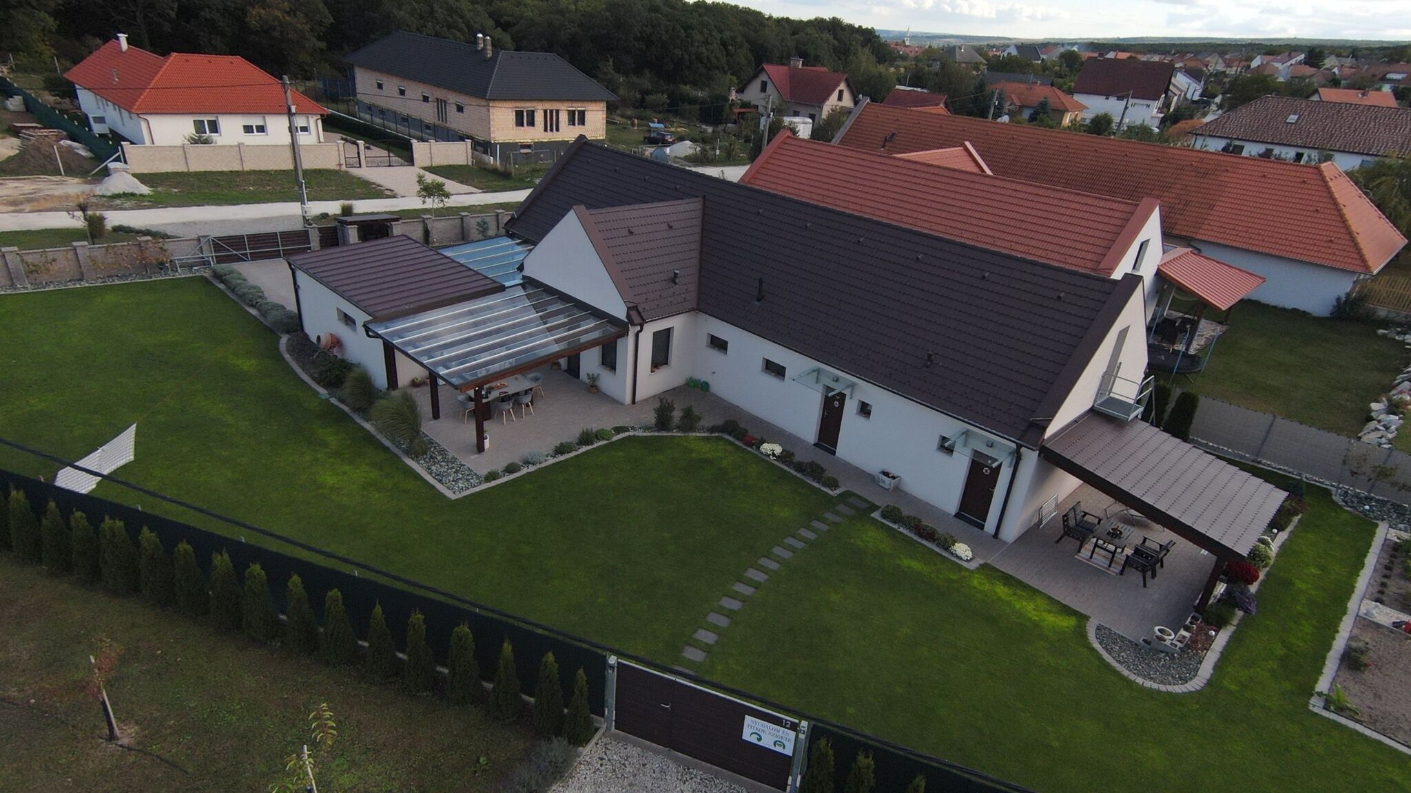 Nyugalom Es Titkok Szigete Bagoly Apartman Fertorakos