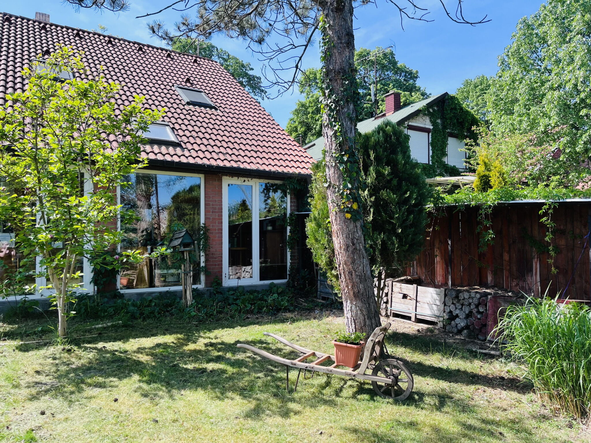 Vadvirag Apartmanhaz Gyomaendrod