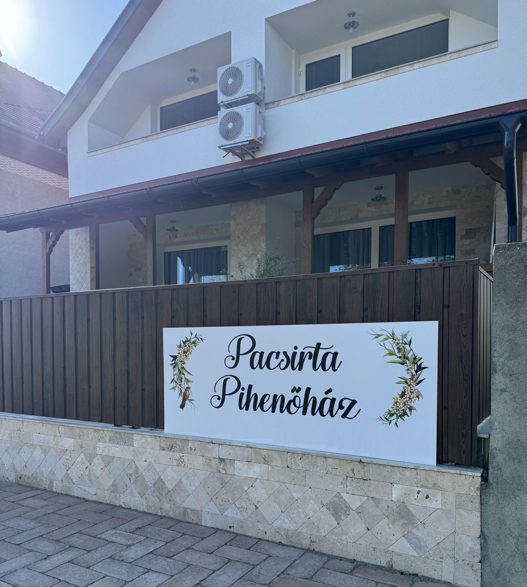 Pacsirta Pihenohaz Tiszakecske