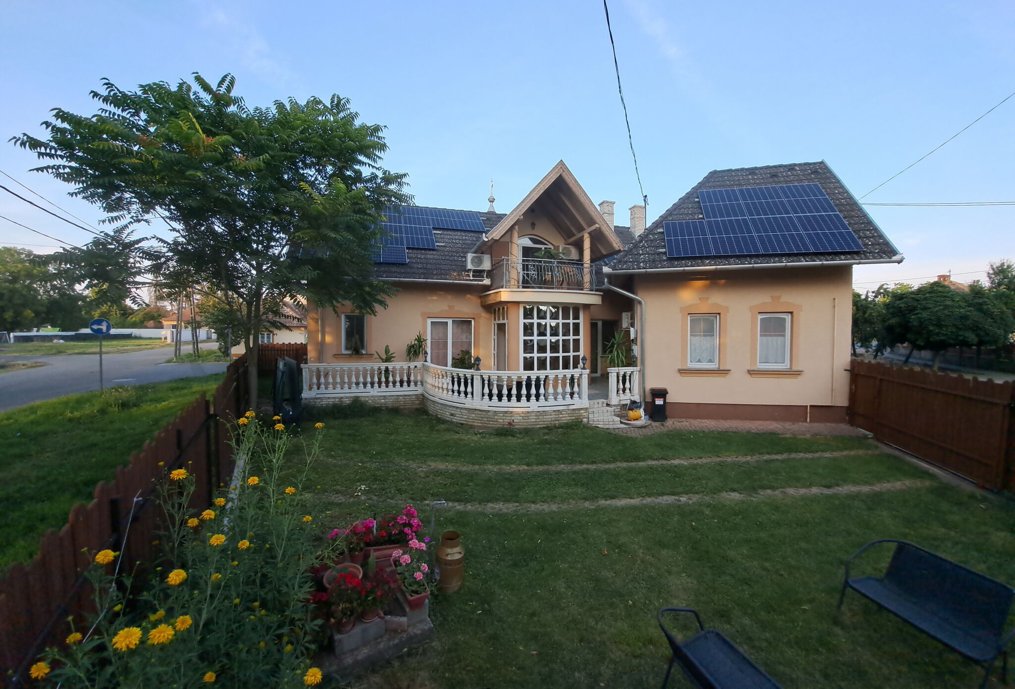 Eva Apartman Hajdunanas