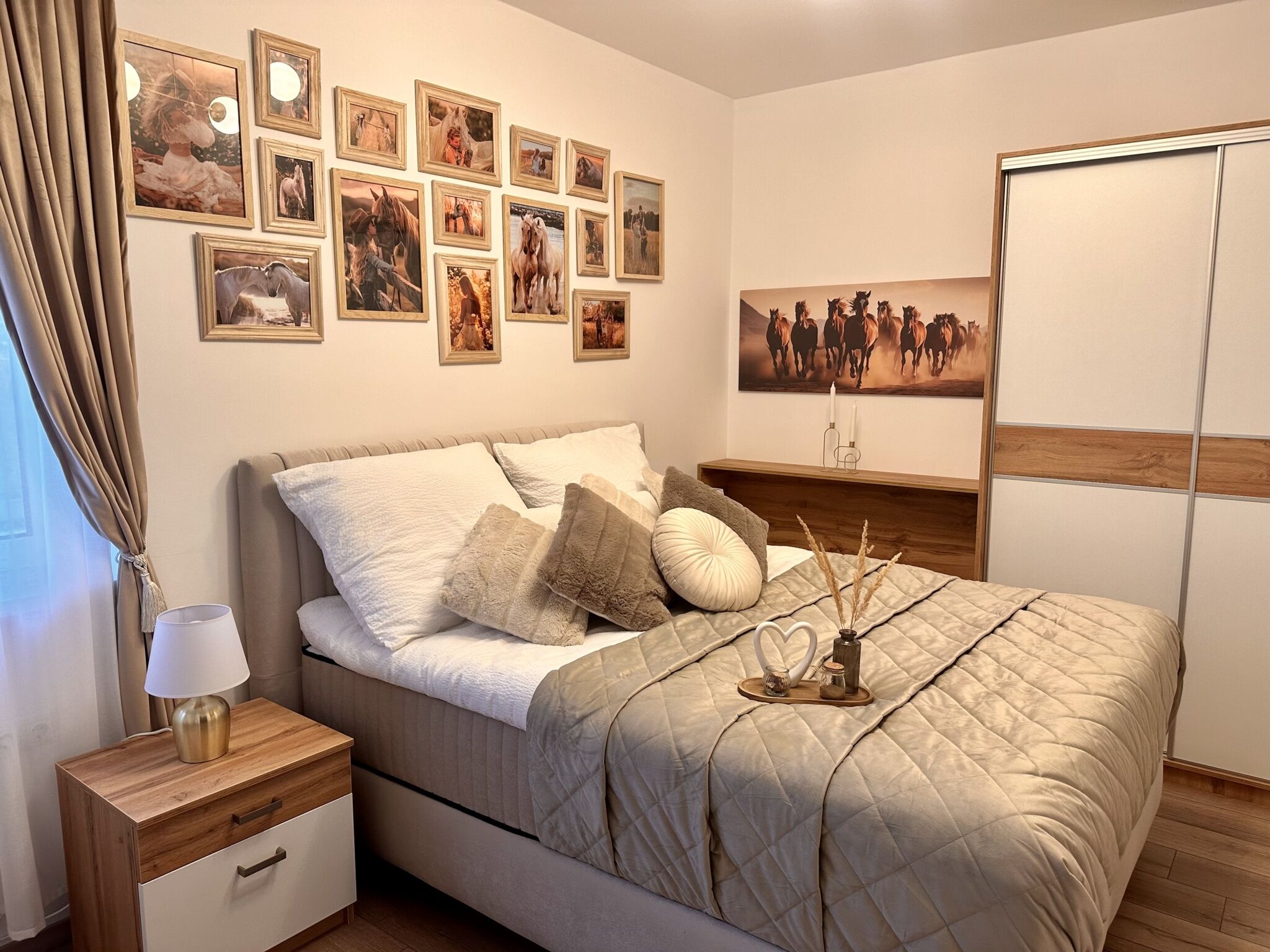 Csatangolo Lovas Apartman Gold Kalocsa