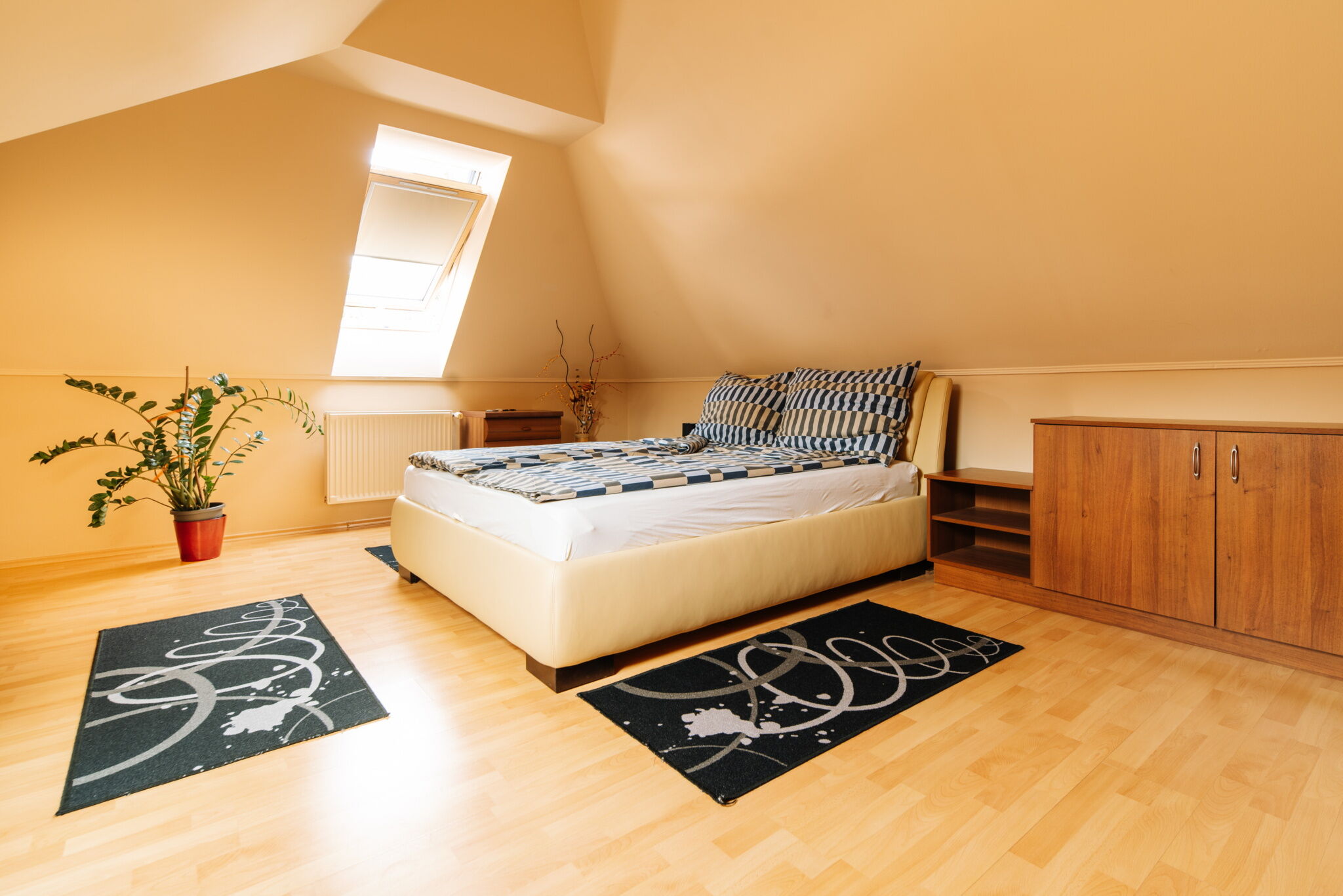 Buzavirag Apartman Keszthely