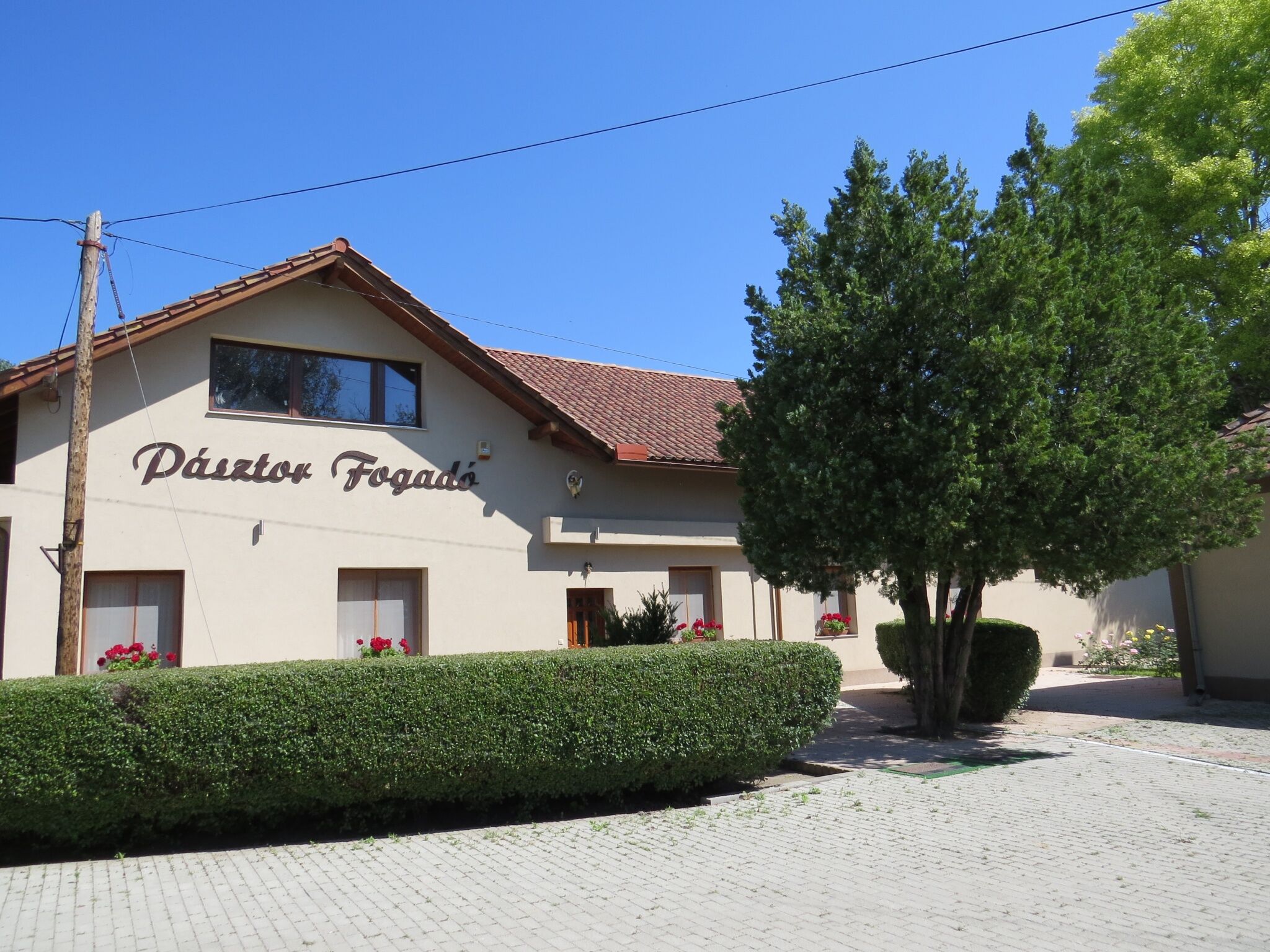 Pasztor Fogado Es Apartman Martfu