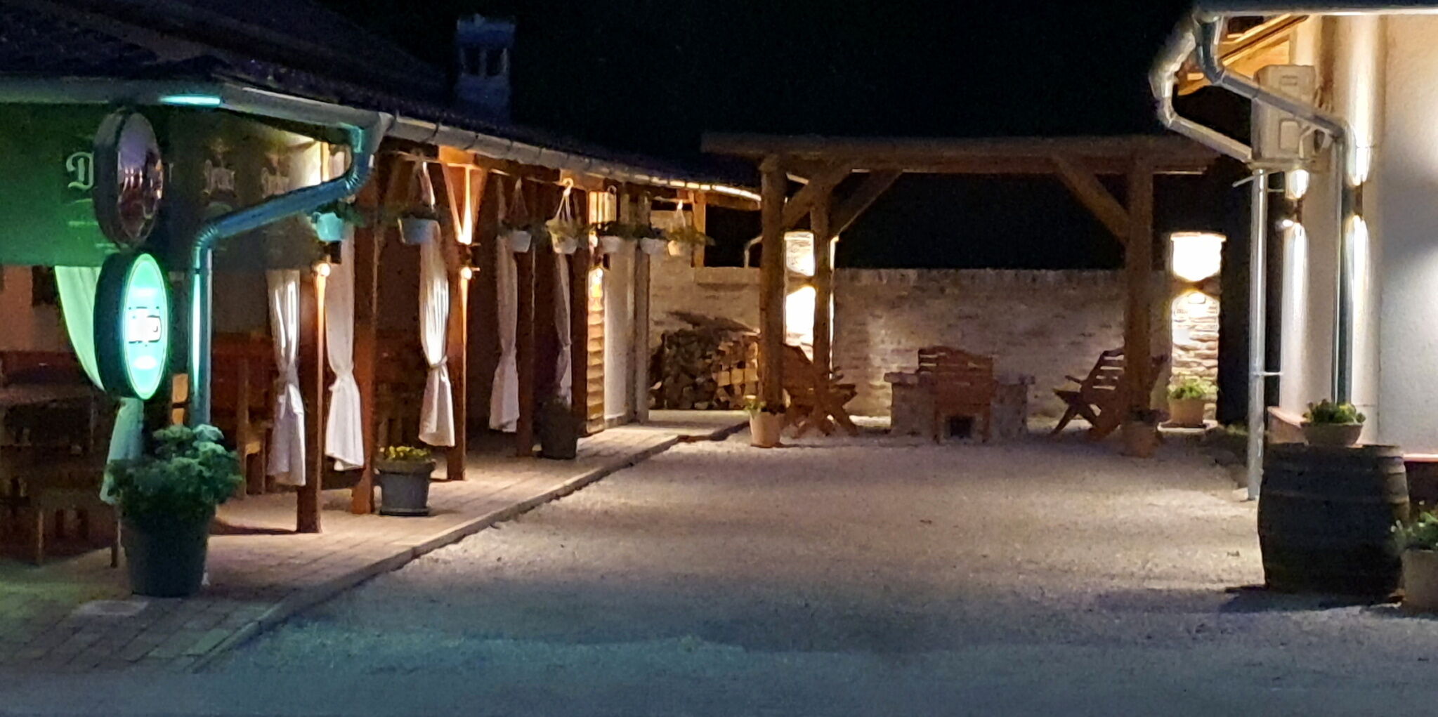 Joy S Apartman Molnari