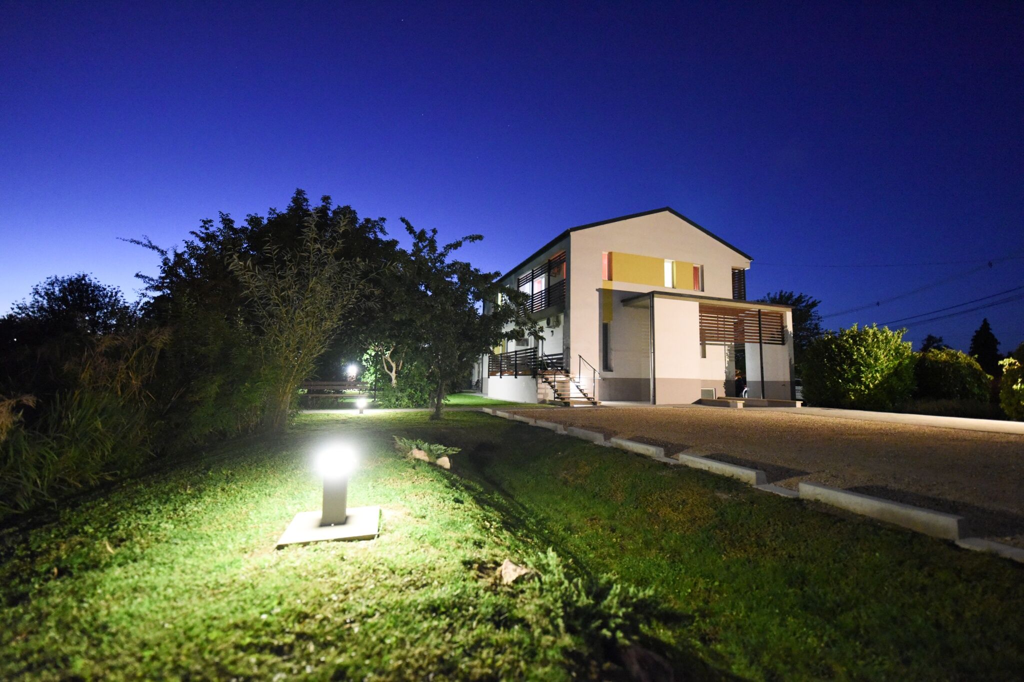 Suri Bau Apartman Mosonmagyarovar