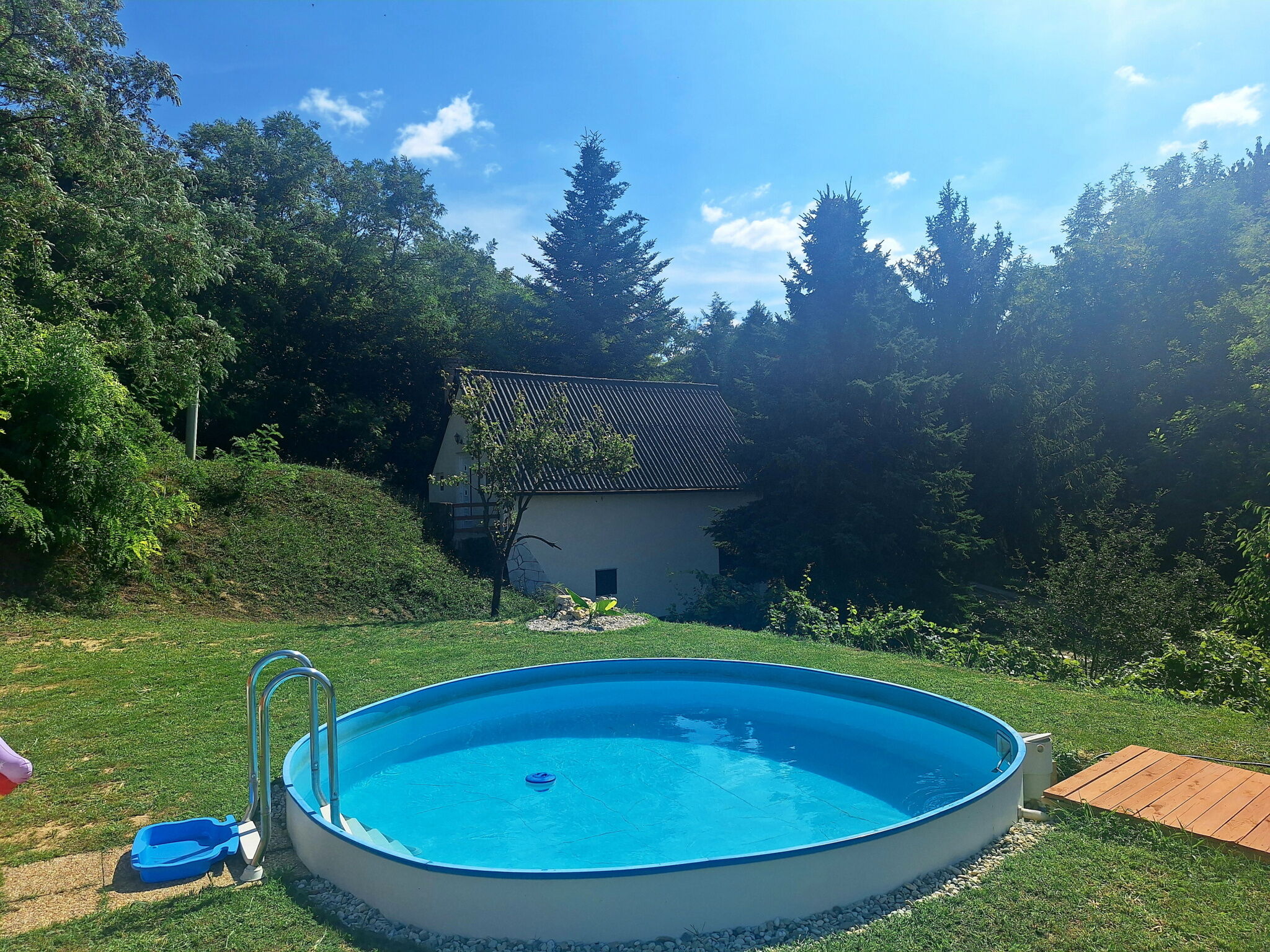 Varhegy Apartman Neszmely