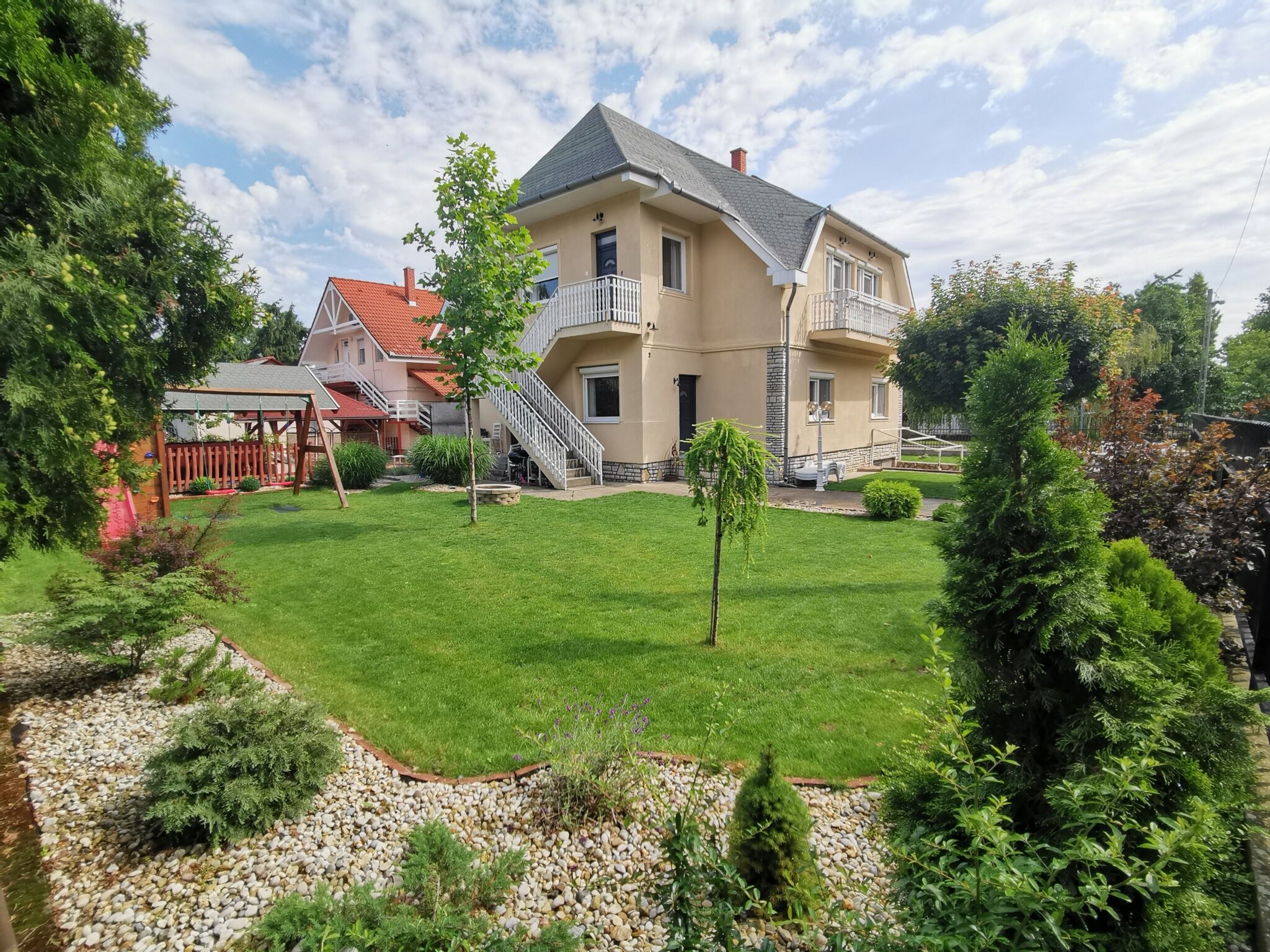 Family Garden Apartman Siofok Sosto