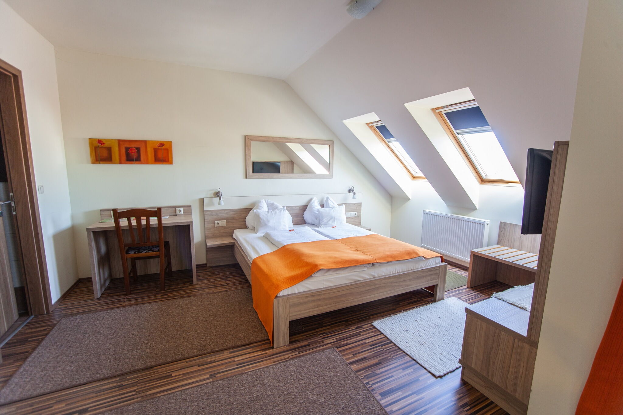 Azur Haz Kamilla Apartman Sarvar