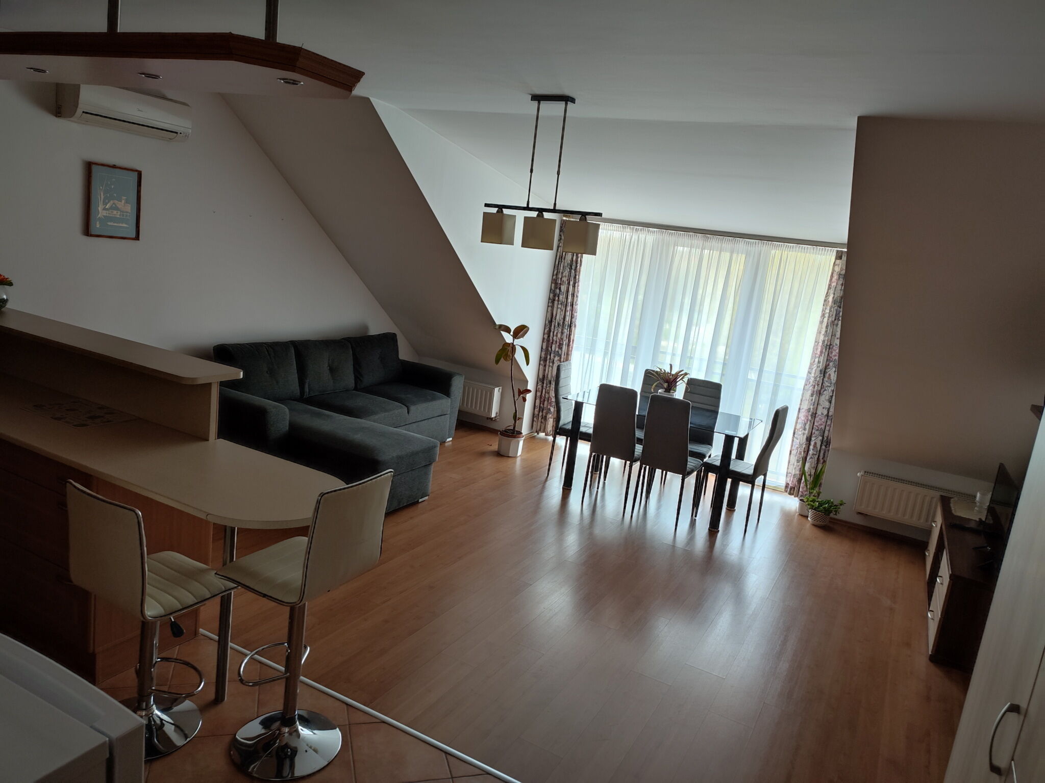 Larix Apartman Sarvar