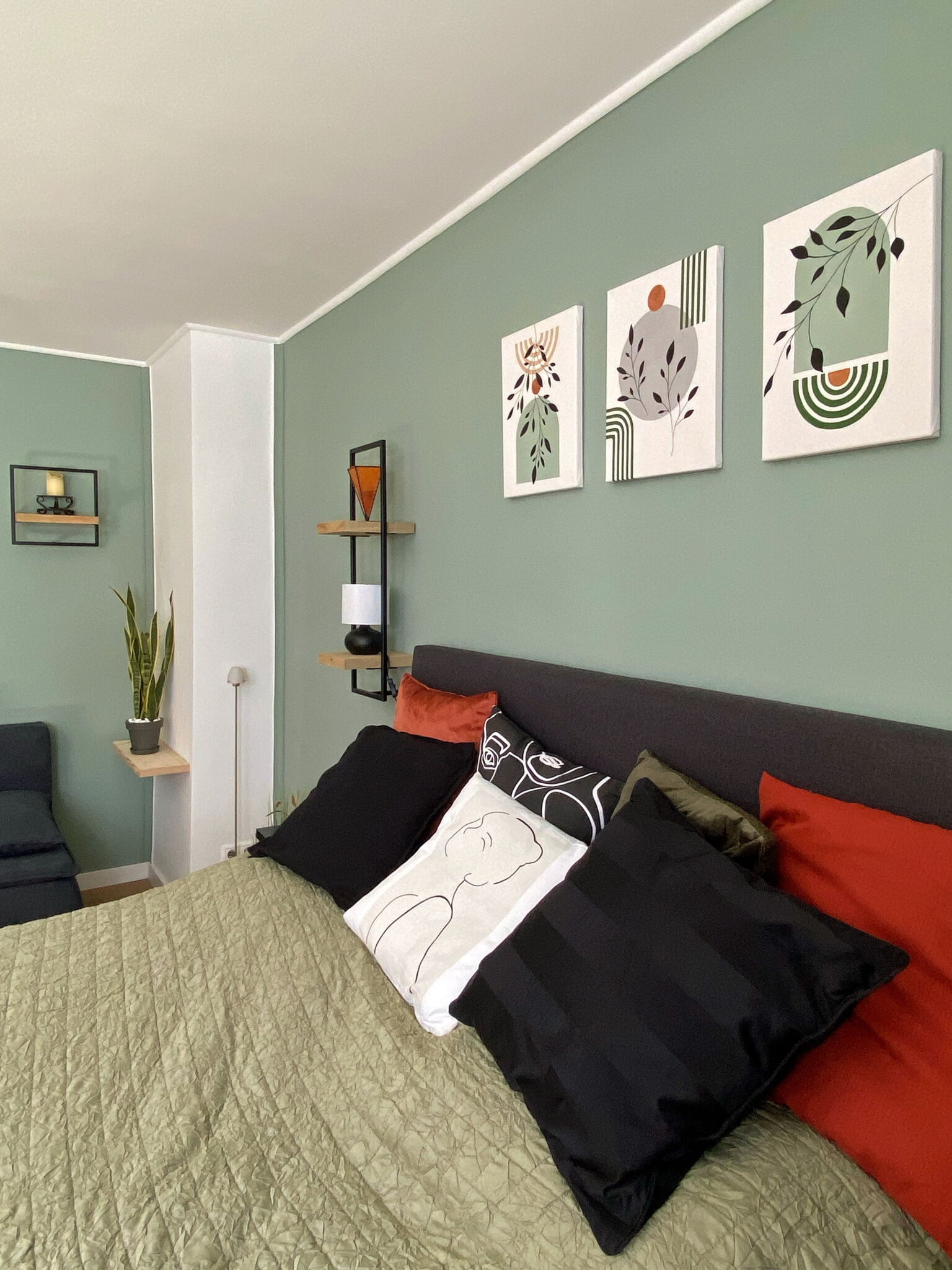 Ujhely Vara Apartman****Satoraljaujhely