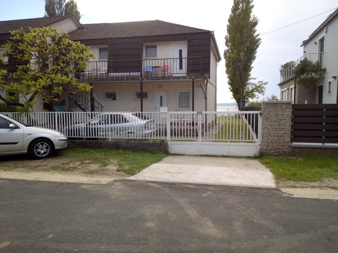 Evi Apartmanok Szantod