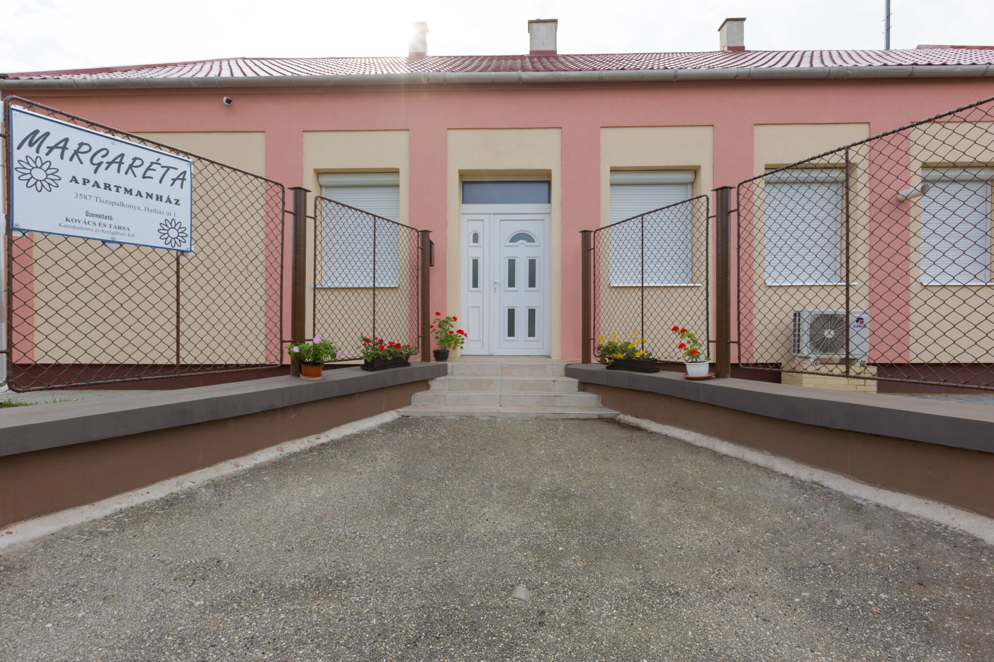 Margareta Apartmanhaz Tiszapalkonya