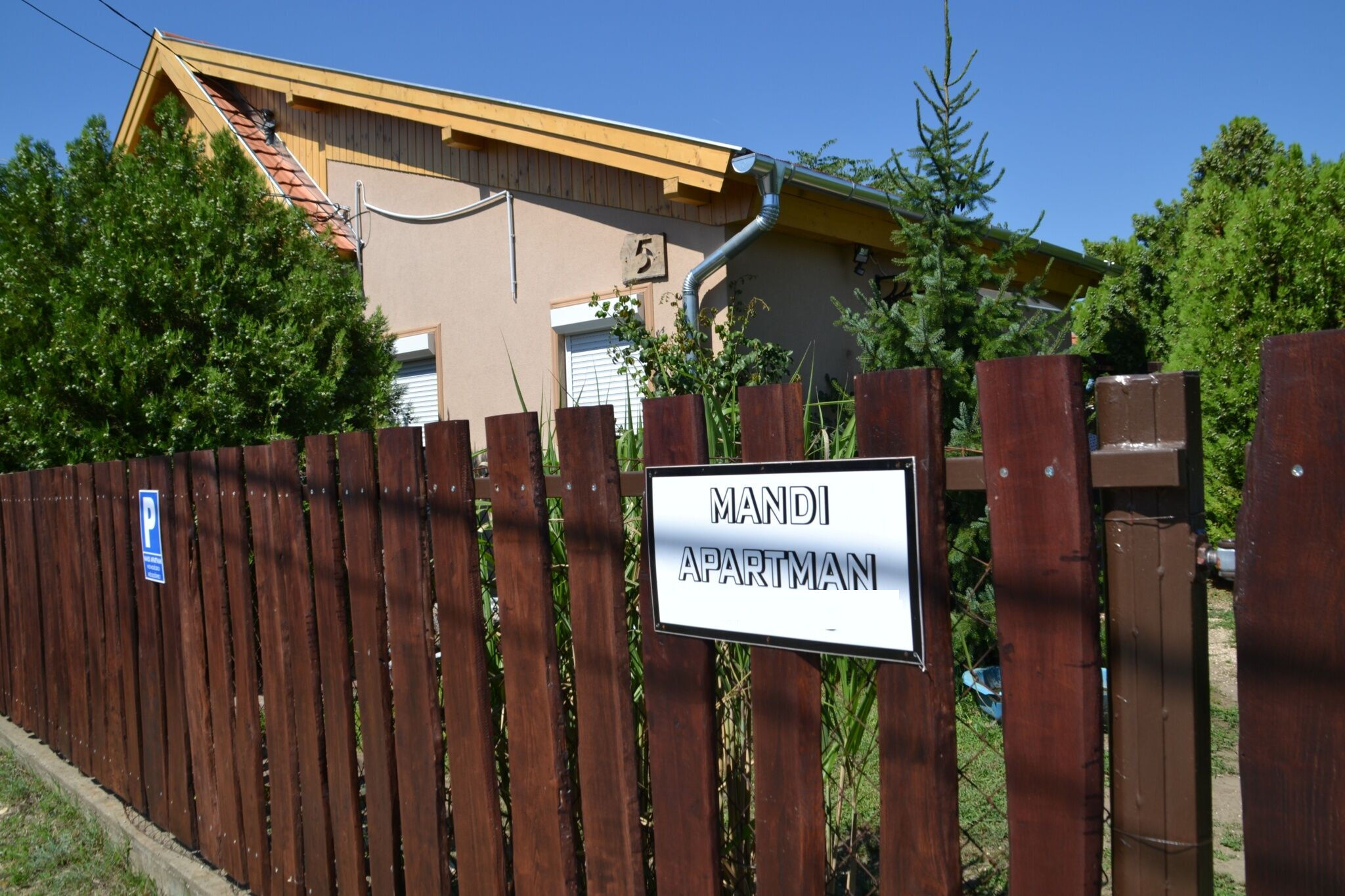 Mandi Apartman Veresegyhaz