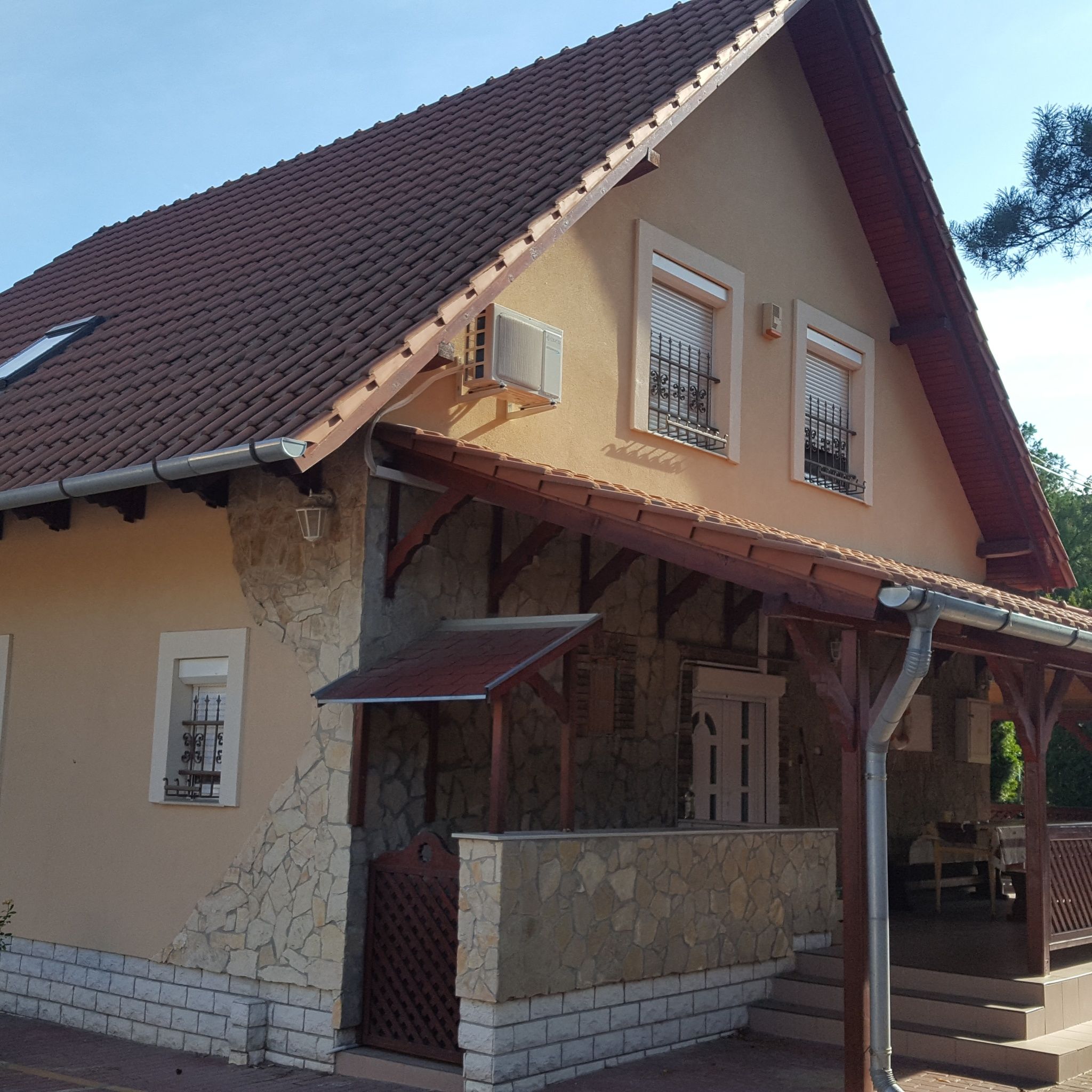 Zoldfa Apartmanhaz Zamardi