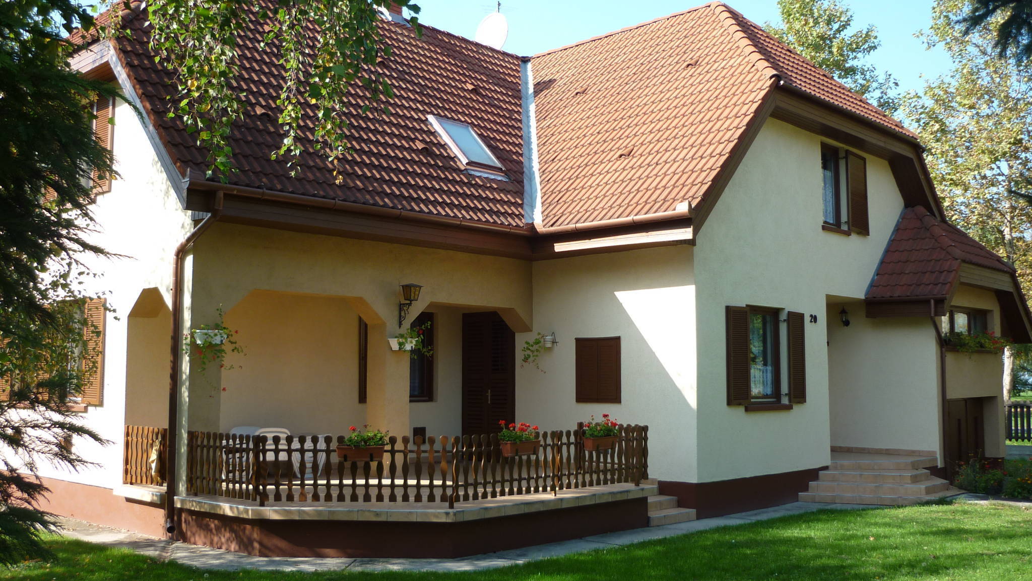 Erzsebet Apartmanhaz Zamardi