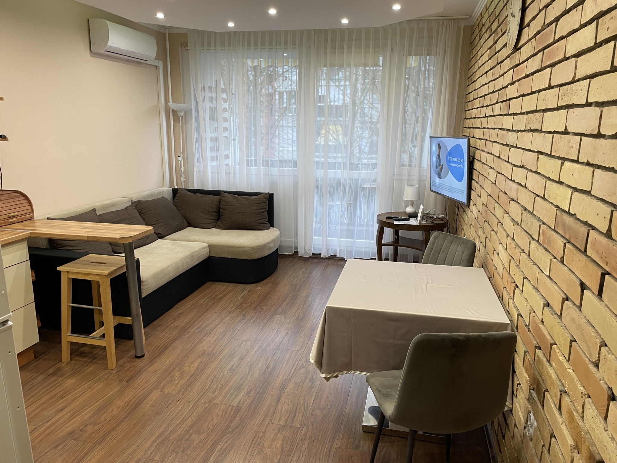 City Center Apartments 3 Paks
