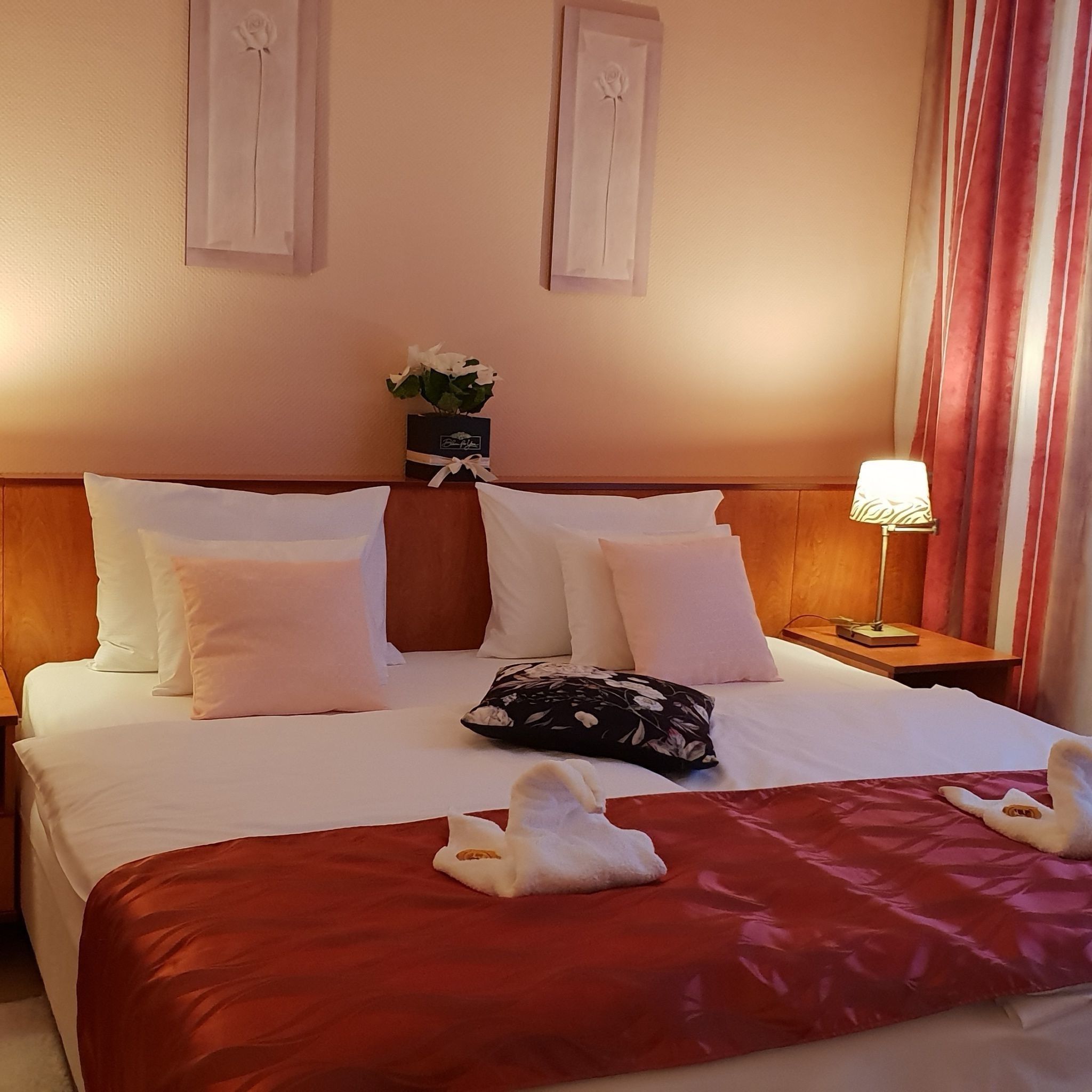 Hotel Isabell Gyor