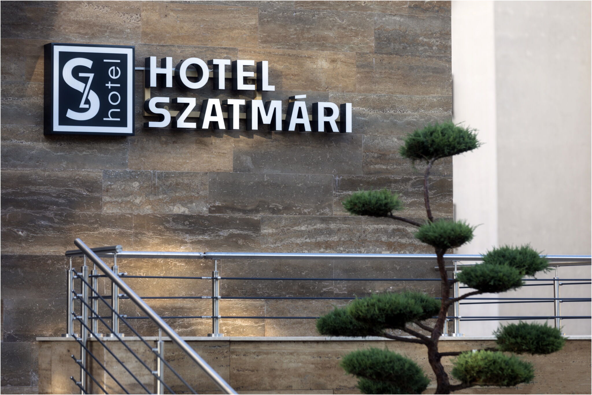 Hotel Szatmari Etterem Jaszbereny