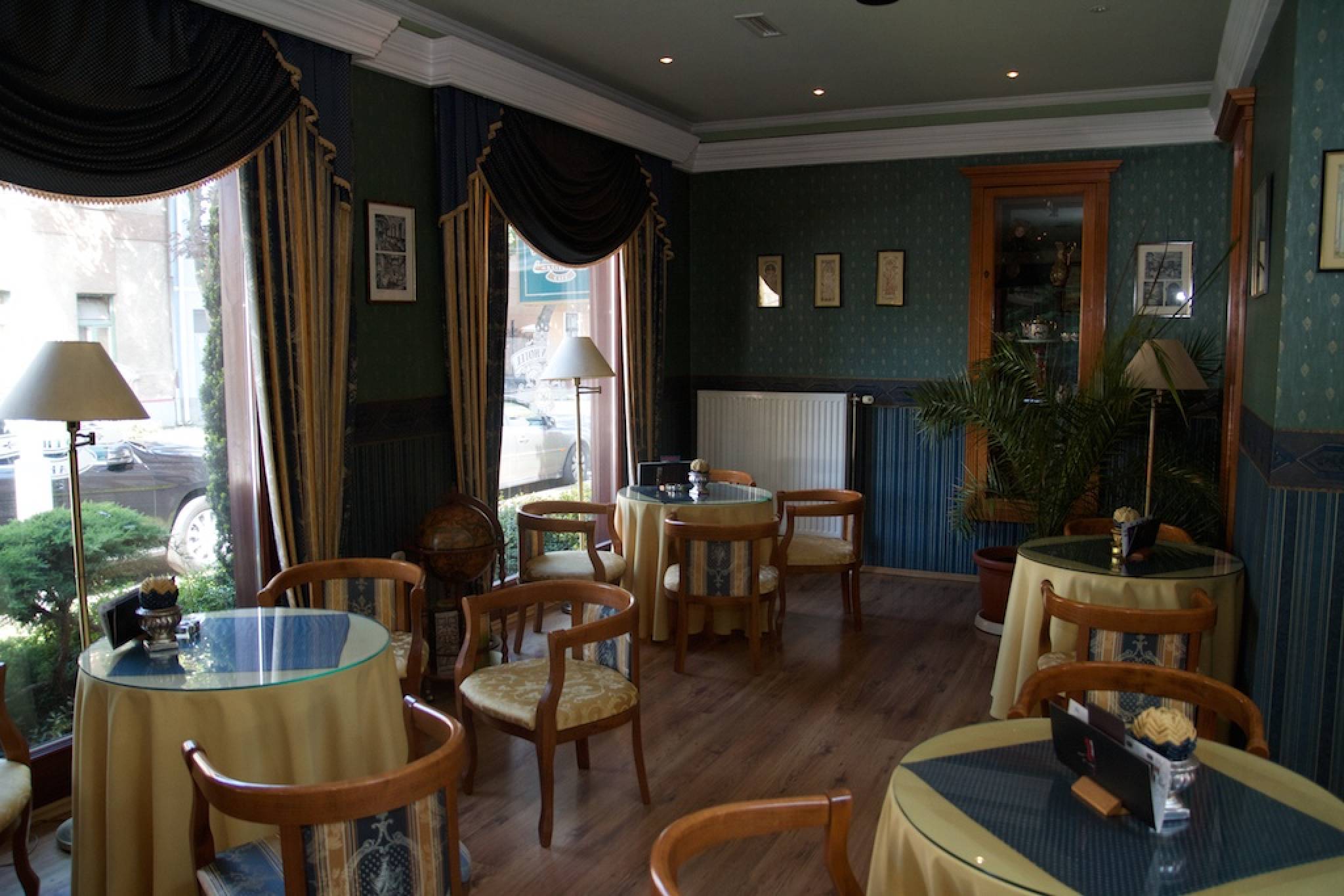 Platan Hotel Sarvar