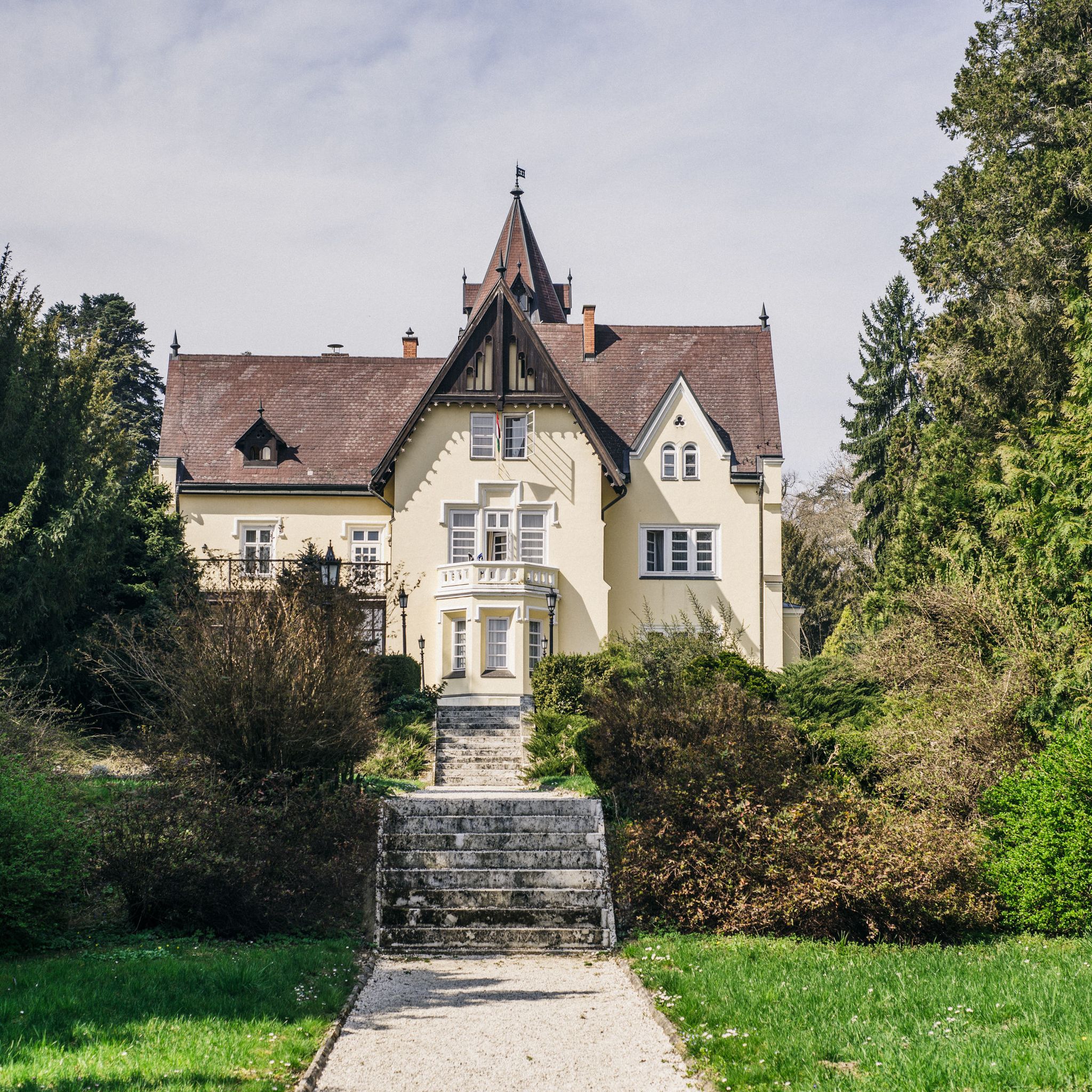 Festetich Kastely Es Zsuzsanna Hotel Szeleste