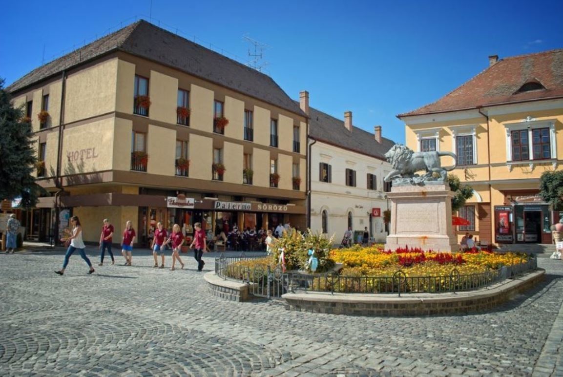 Hotel Oroszlan Szigetvar