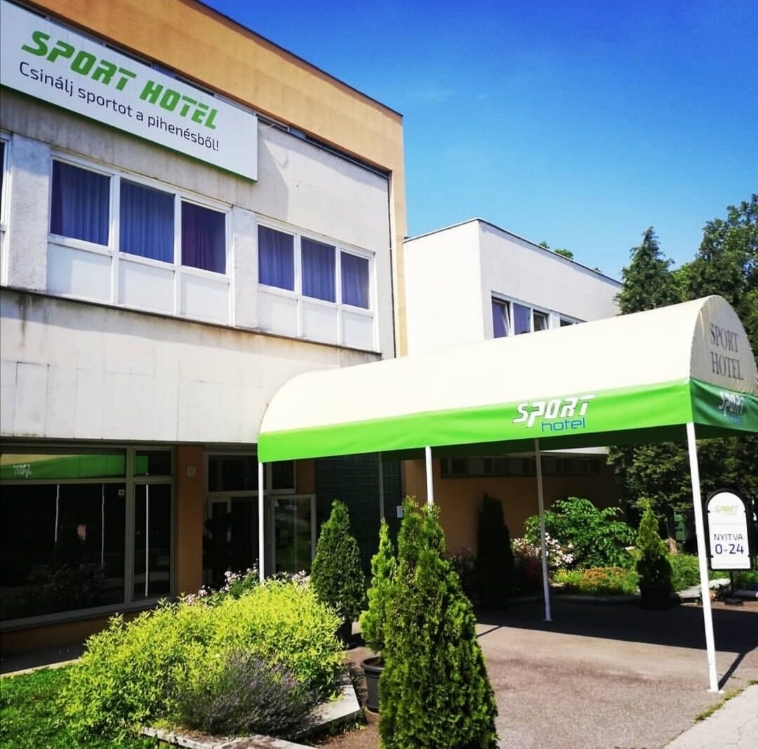 Sport Hotel Es Etterem Tatabanya