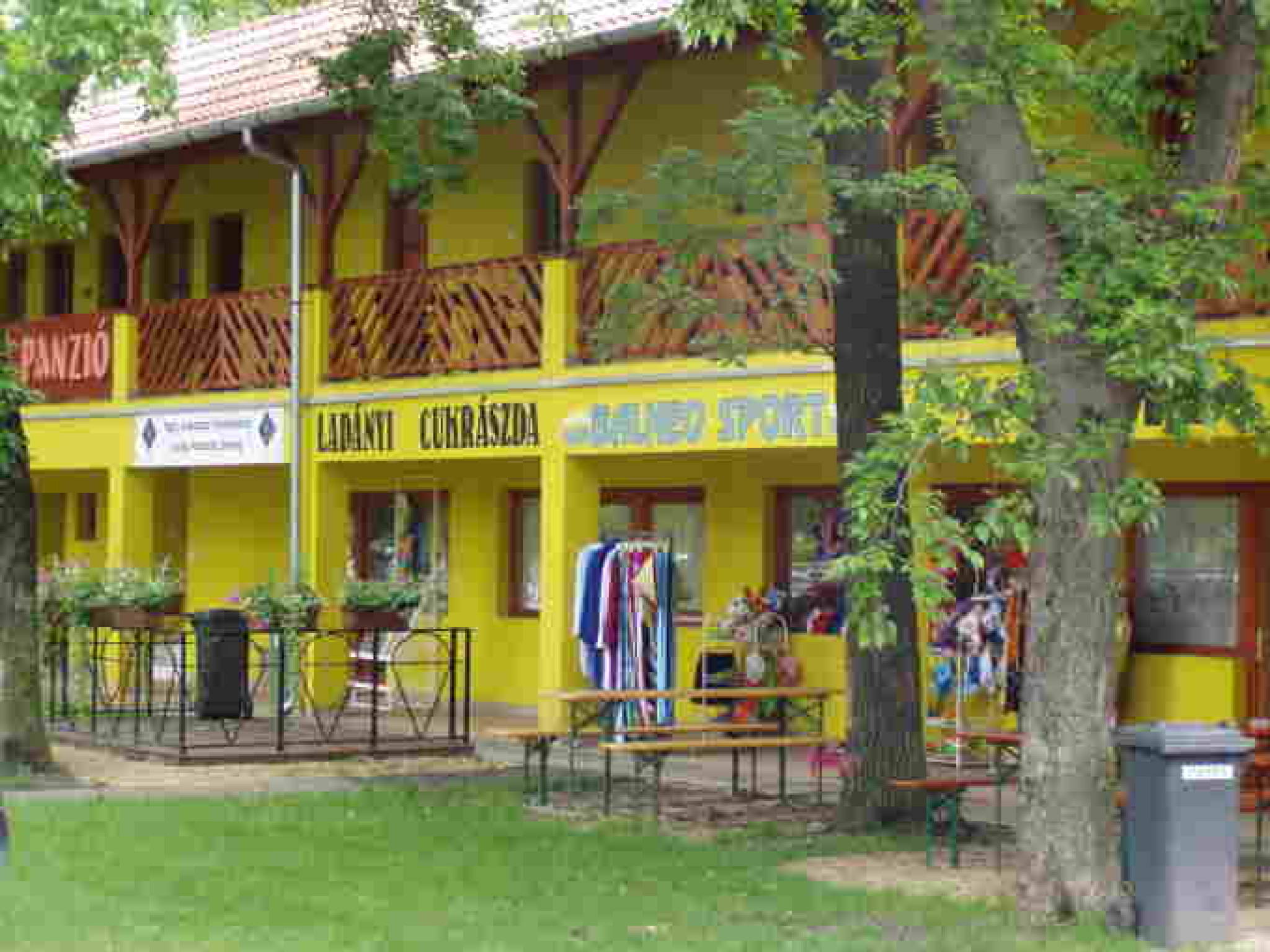 Kastelypark Furdo Panzio Fuzesgyarmat