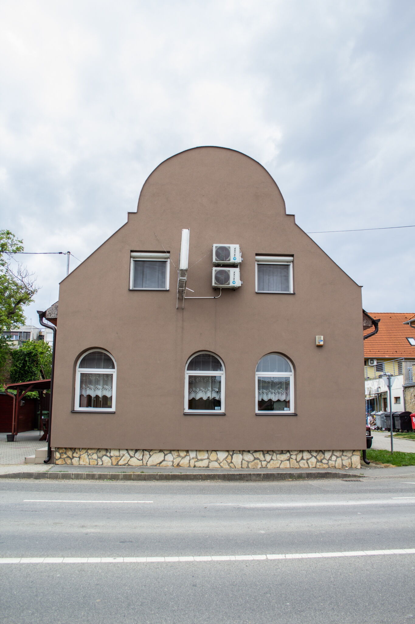 Fitt Panzio Sasd