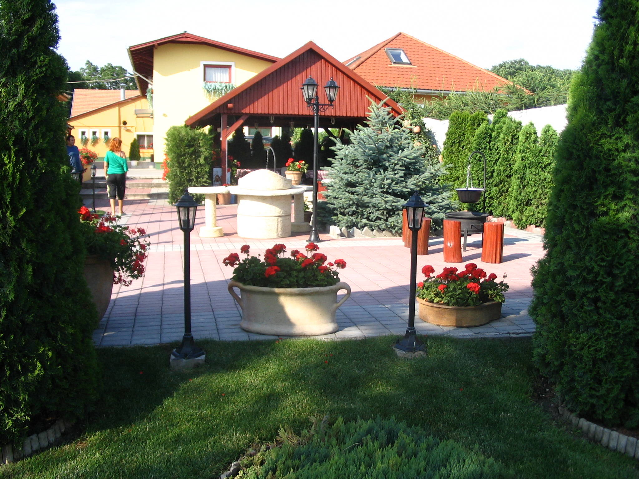 Halasz Panzio Vecses